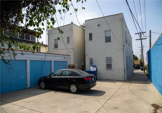 4th image of 4629 Clarissa, Los Angeles, CA 90027 | MLS# AR26116416