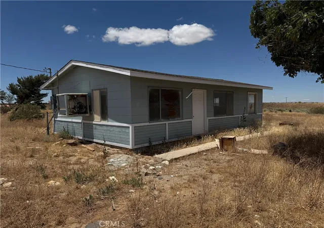 2nd image of 11744 Wagon Wheel, Victorville, CA 92392 | MLS# HD26105795