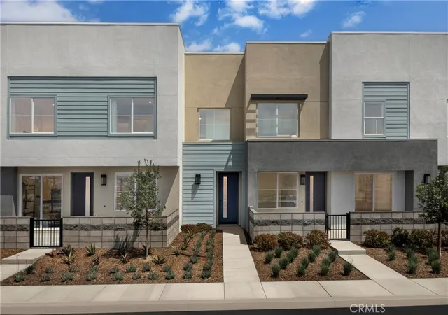 4th image of 3660 W S Eichler Paseo #3, Ontario, CA 91761 | MLS# OC26117084