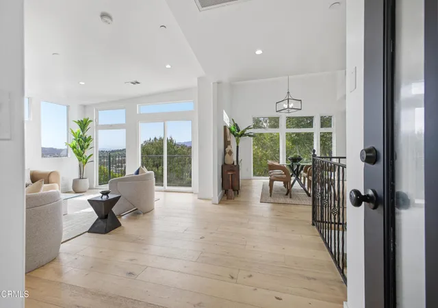 Homes for sale in Los Angeles, CA | 2409 Yorkshire Dr, Los Angeles, CA 90065 | MLS# P1-27366