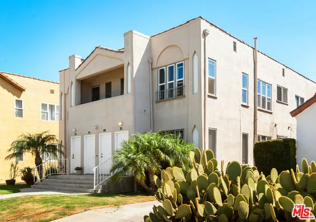 1st image of 448 N Ogden Dr, Los Angeles, CA 90036 | MLS# 26840479