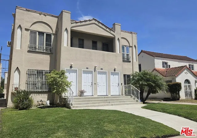 3rd image of 448 N Ogden Dr, Los Angeles, CA 90036 | MLS# 26840479