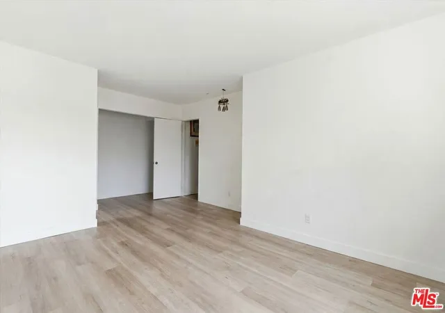 5th image of 12438 Short Ave, Los Angeles, CA 90066