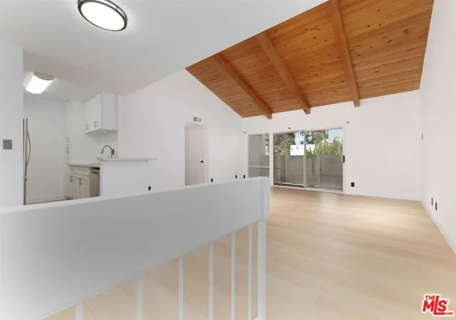 Homes for sale in Winnetka, CA | 20134 Leadwell St #334, Winnetka, CA 91306 | MLS# 26838973