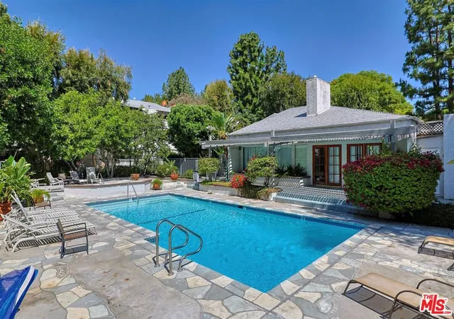 Homes for sale in Winnetka, CA | 20134 Leadwell St #334, Winnetka, CA 91306 | MLS# 26838973