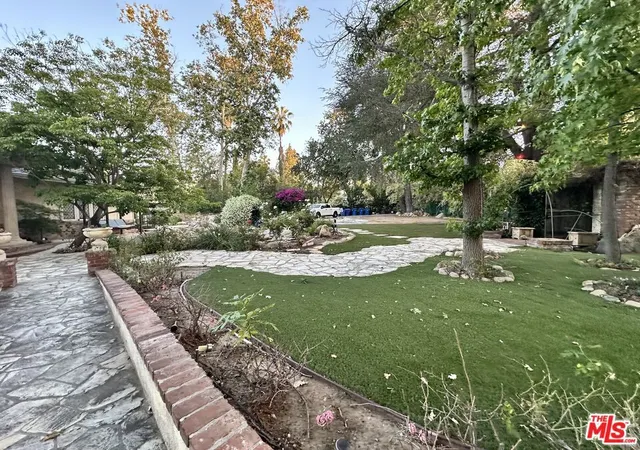 12th image of 5250 Louise Ave, Encino, CA 91316 | MLS# 26840507