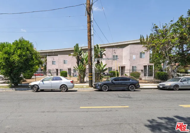 4th image of 517 W 117Th St, Los Angeles, CA 90044 | MLS# 26840523