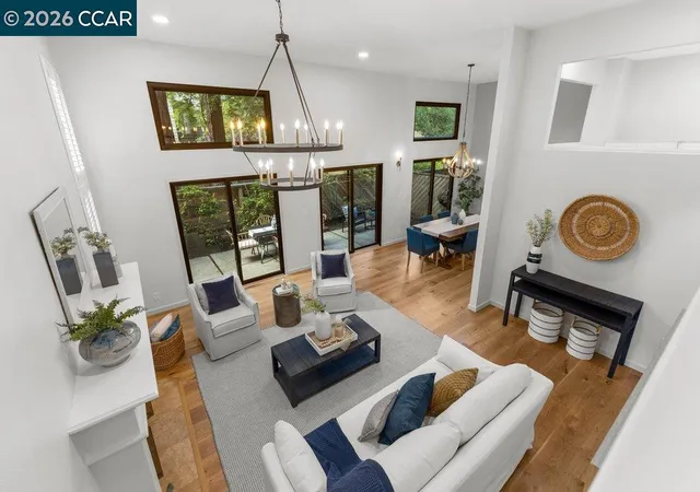 Photo 3 of Sale Pending at 1932 Piper Ridge Ct, Walnut Creek, CA 94597 | MLS# 41136572 | Listing updated on 2026-07-02