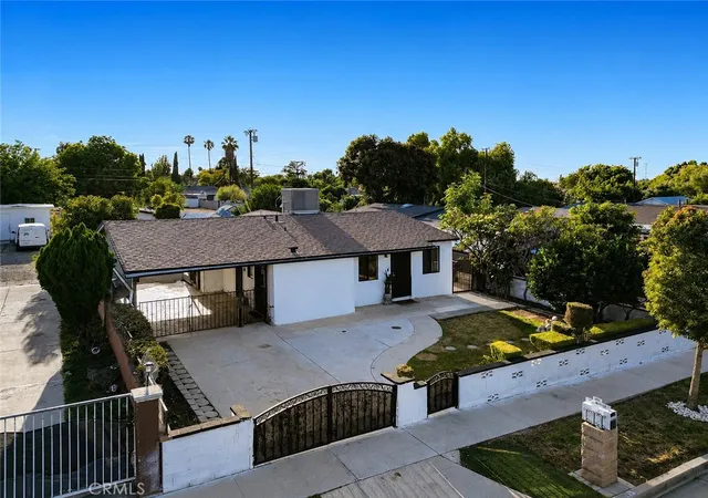 Homes for sale in Corona, CA | 126 N Cota, Corona, CA 92882 | MLS# IV26115421