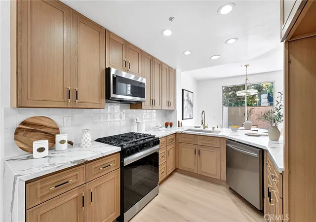 4th image of 13459 Savanna, Tustin, CA 92782 | MLS# OC26116995