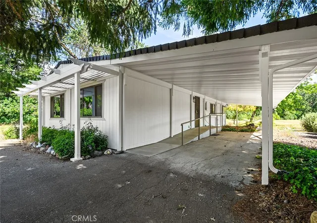 Photo 4 of Manufactured home for sale at 11997 Riata Rd, Lower Lake, CA 95457 | MLS# LC26116530 | Listing updated on 2026-10-03