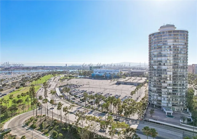 Photo 1 of Condo for sale at 700 E Ocean Blvd #1208, Long Beach, CA 90802 | MLS# SB26116872 | Listing updated on 2026-10-07