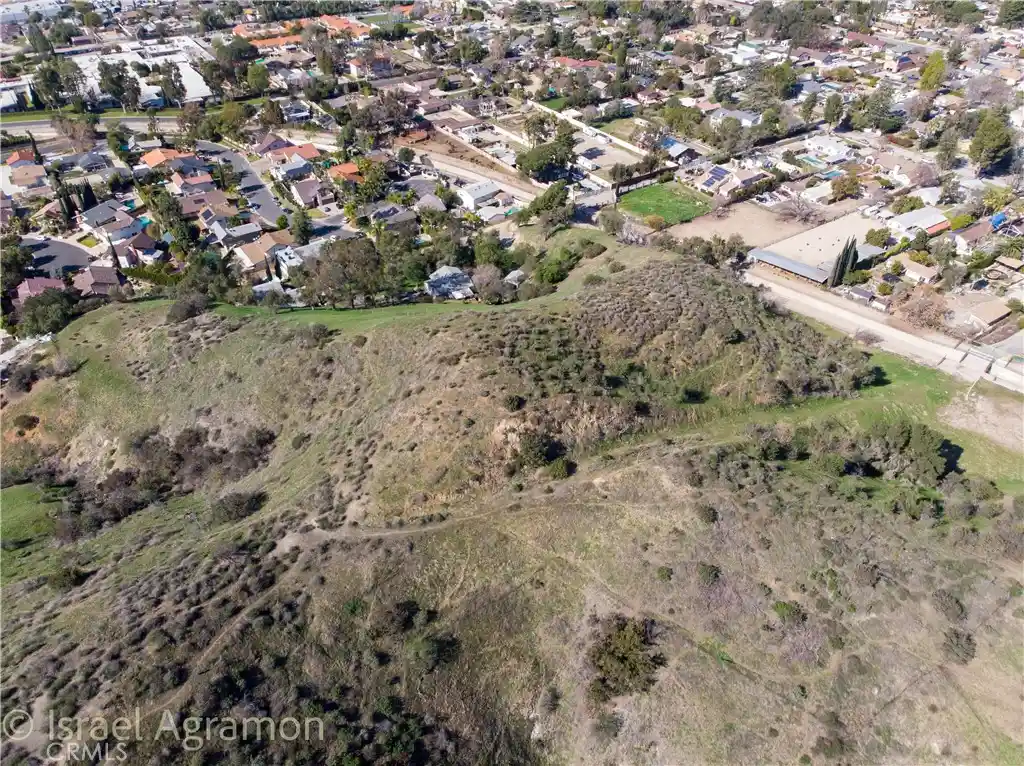 Photo 1 of Land for sale at 0 Oland Ave, Sun Valley, CA 91352 | MLS# PF26116582 | Listing updated on 2026-10-18