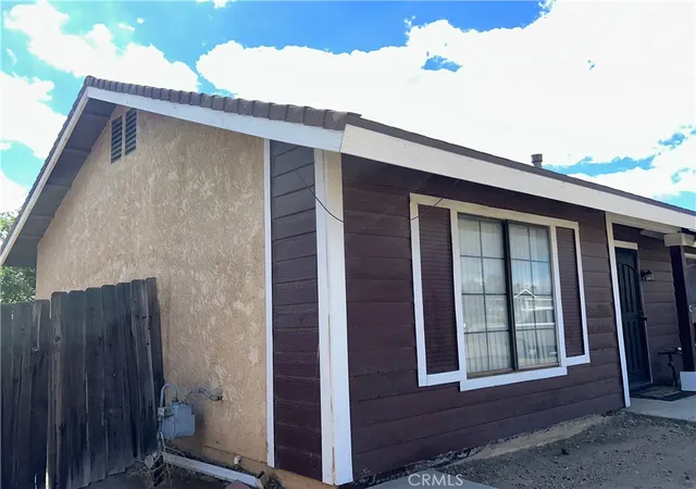 Homes for sale in Victorville, CA | 11625 Topaz, Victorville, CA 92392 | MLS# IG26117292
