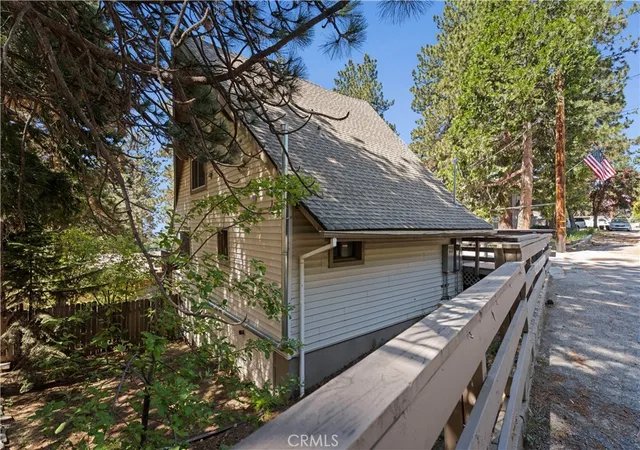 2nd image of 31041 Wild Oak, Running Springs, CA 92382 | MLS# IG26114585