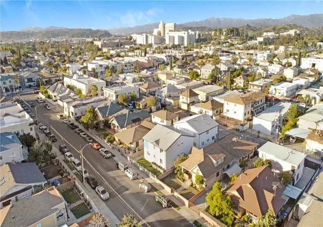 2nd image of 2437 2439 Malabar St, Los Angeles, CA 90033 | MLS# DW26117328