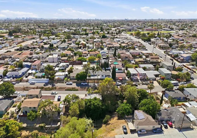 38th image of 3211 Menlo Ave, San Diego, CA 92105 | MLS# PTP2604146