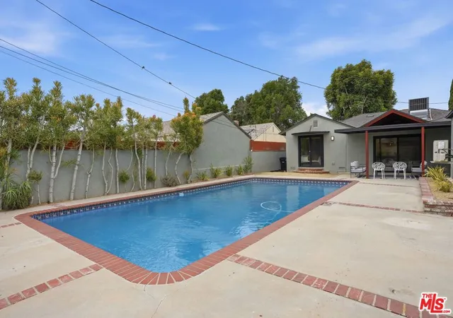 Homes for sale in Van Nuys, CA | 7530 & 7532 Gaviota Ave, Van Nuys, CA 91406 | MLS# 26840471