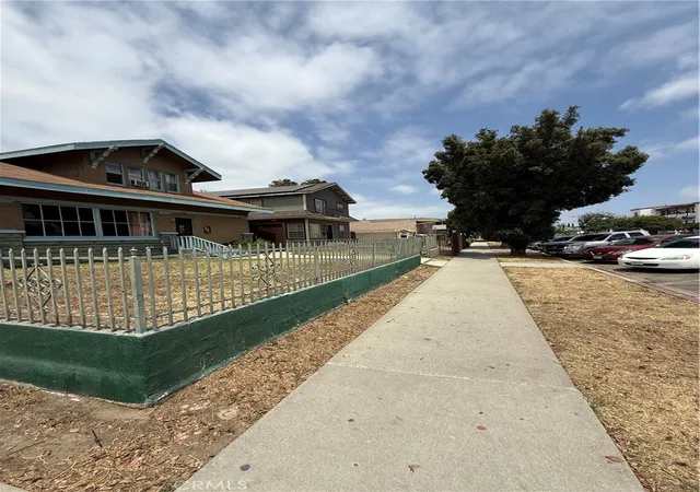 Photo 1 of Multi family home for sale at 1403 Elm, Long Beach, CA 90813 | MLS# DW26117307 | Listing updated on 2026-10-01