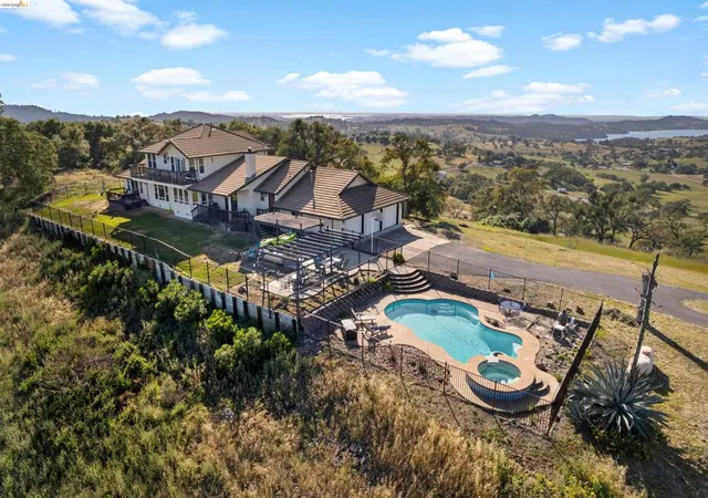 Photo 2 of Single family home for sale at 3589 Pardee, Valley Springs, CA 95252 | MLS# 41133366 | Listing updated on 2026-10-05