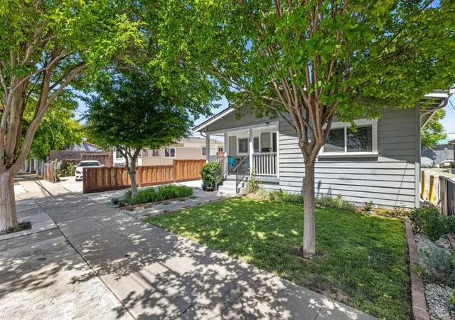 3rd image of 1552 Ford Ave, San Jose, CA 95110 | MLS# ML82048264