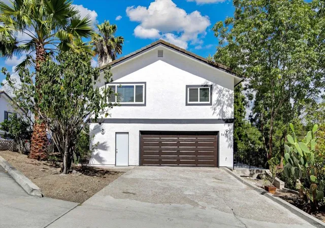 4th image of 8438 Fanita Dr, Santee, CA 92071 | MLS# PTP2604157