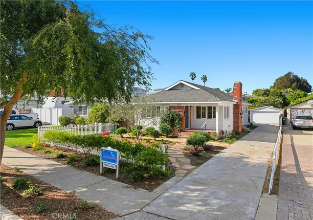 Homes for sale in Redondo Beach, CA | 815 South Juanita Ave, Redondo Beach, CA 90277 | MLS# SB26117582