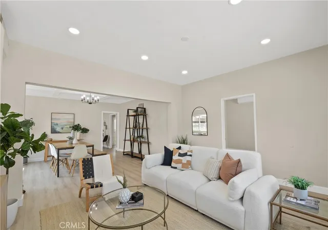Listing Photo 5 - Condo for sale in building located at 4768 Fisher St, Los Angeles, CA 90022