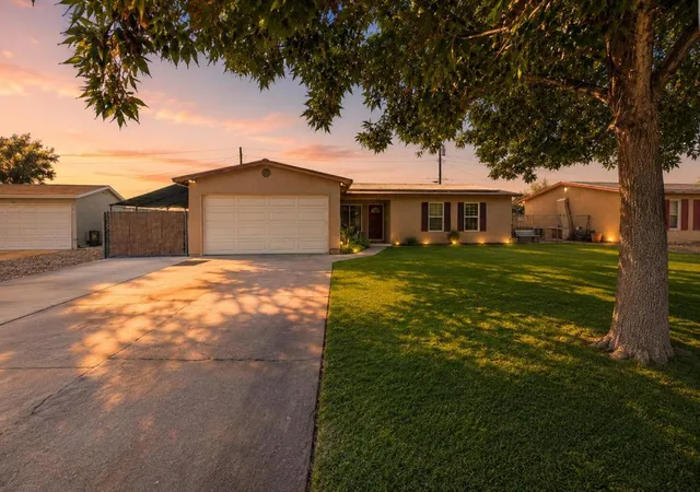 Homes for sale in Blythe, CA | 1031 E Court St, Blythe, CA 92225 | MLS# 219148551DA