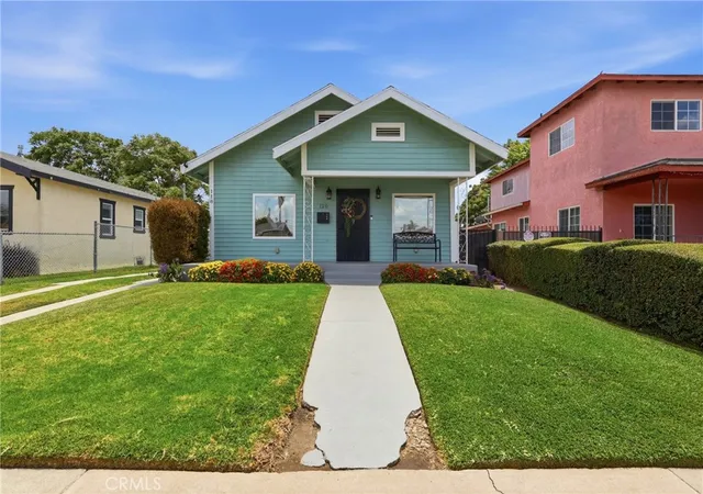 Photo 1 of Sale Pending at 118 W 84th Place, Los Angeles, CA 90003 | MLS# SB26117602 | Listing updated on 2026-09-29