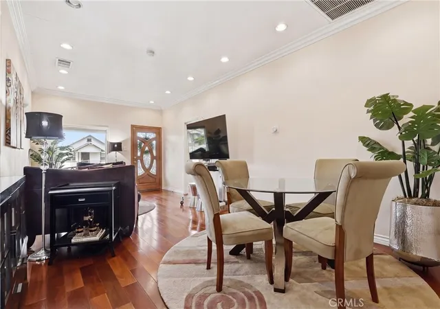 Photo 2 of Sale Pending at 118 W 84th Place, Los Angeles, CA 90003 | MLS# SB26117602 | Listing updated on 2026-09-29