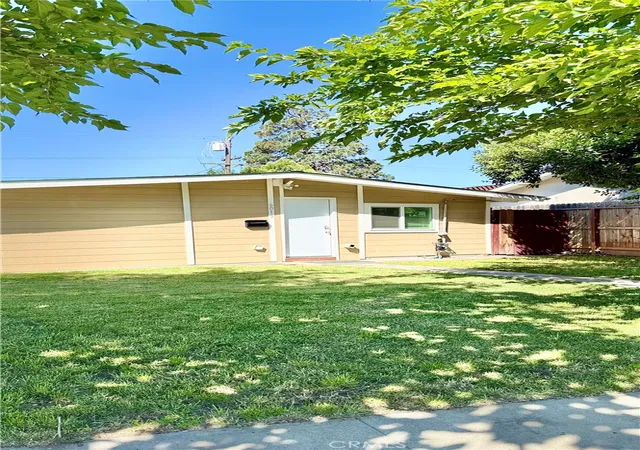 Homes for sale in Stockton, CA | 6015 N Alturas, Stockton, CA 95207 | MLS# OC26117634
