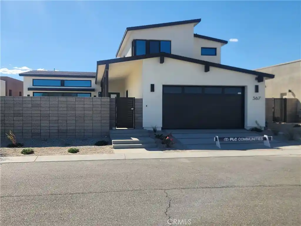 Photo 1 of Single family home for sale at 567 Flamingo Blvd, Palm Springs, CA 92262 | MLS# OC26117651 | Listing updated on 2026-10-17