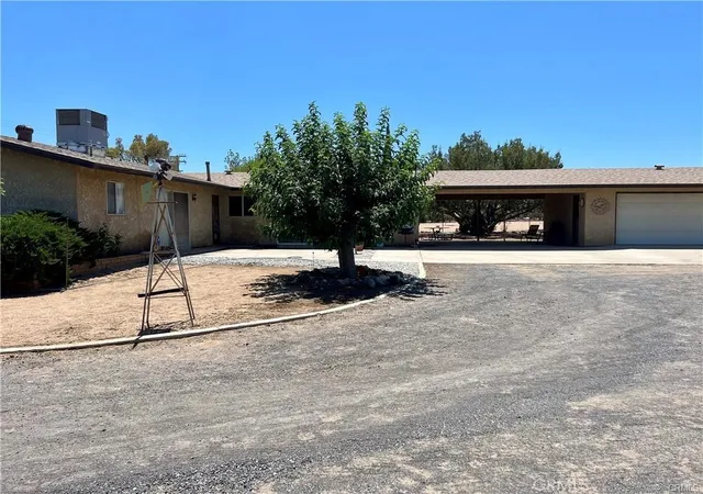Homes for sale in Hesperia, CA | 8978 7th, Hesperia, CA 92345 | MLS# CV26117685