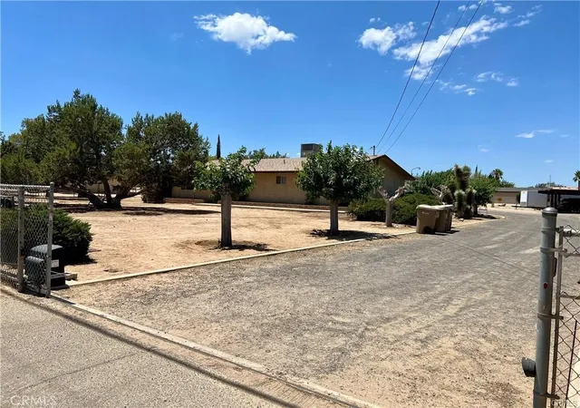 Homes for sale in Hesperia, CA | 8978 7th, Hesperia, CA 92345 | MLS# CV26117685