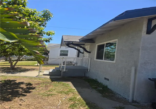 Photo 3 of House for sale at 1119 Calzona, Los Angeles, CA 90023 | MLS# WS26117703 | Listing updated on 2026-09-23