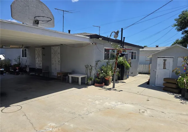 Photo 4 of House for sale at 1119 Calzona, Los Angeles, CA 90023 | MLS# WS26117703 | Listing updated on 2026-09-23
