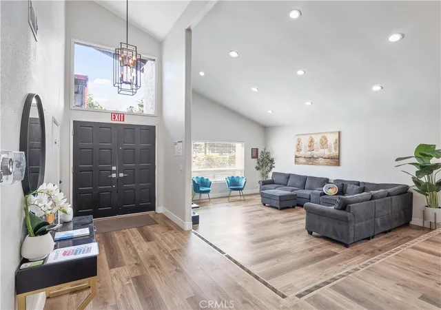 3rd image of 9350 Tampa, Northridge, CA 91324 | MLS# SR26117716