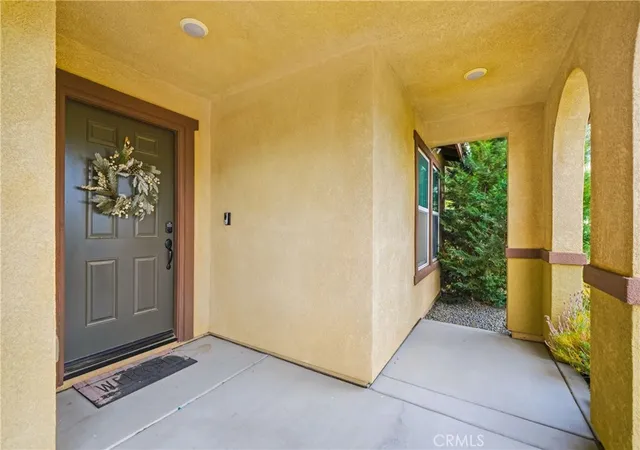Photo 4 of Single family home for sale at 14482 Chumash, Victorville, CA 92394 | MLS# IV26117720 | Listing updated on 2026-10-07