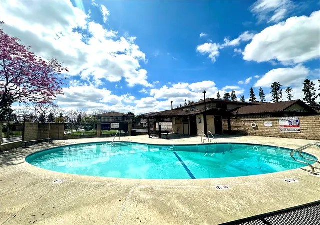 2nd image of 1123 W Sierra Madre, Azusa, CA 91702