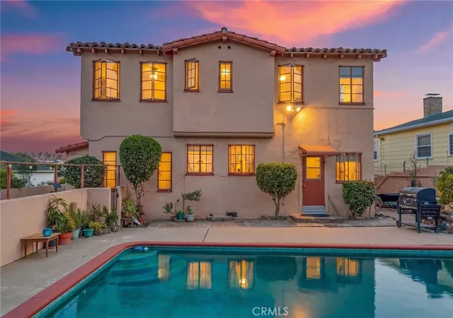Photo 3 of Single family home for sale at 3767 Monteith Dr, View Park, CA 90043 | MLS# SB26117378 | Listing updated on 2026-10-01