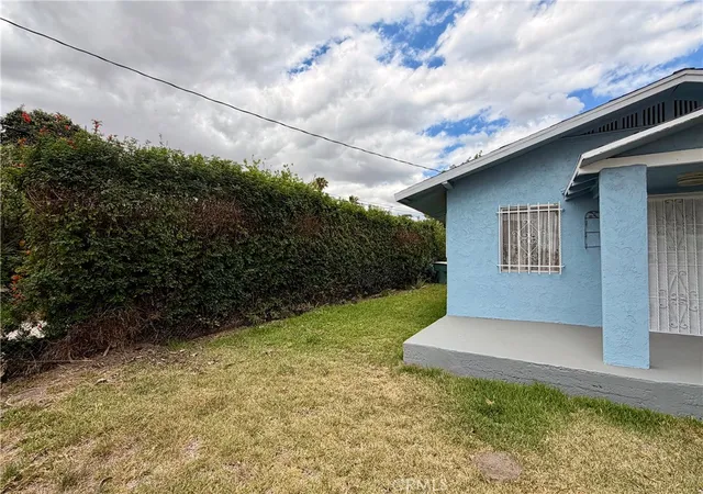 2nd image of 654 W Olive, San Bernardino, CA 92410 | MLS# DW26117783