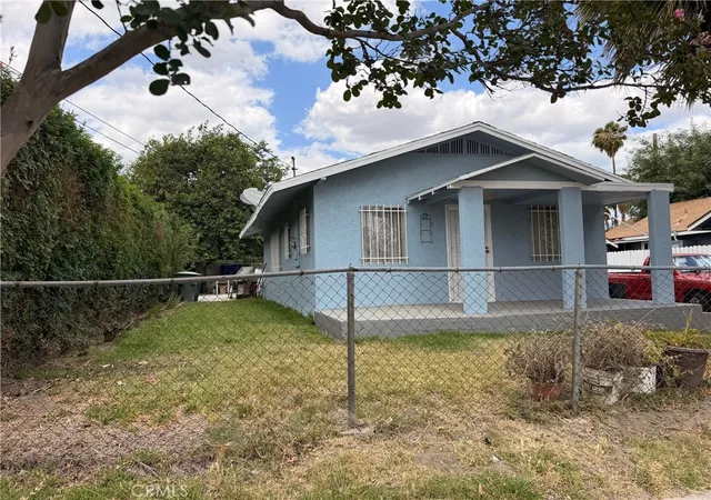 4th image of 654 W Olive, San Bernardino, CA 92410 | MLS# DW26117783