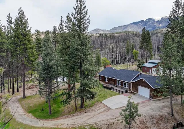 1st image of 469600 Amesbury Dr, Susanville, CA 96130 | MLS# ML82049244