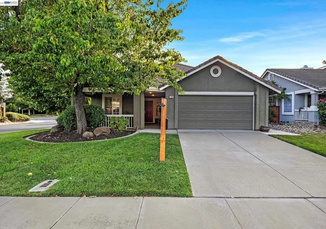 Homes for sale in Livermore, CA | 1106 Baltusrol Ct, Livermore, CA 94551 | MLS# 41136681