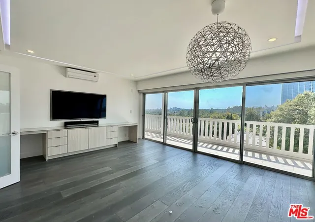 Homes for sale in West Hollywood, CA | 999 N Doheny Dr #612, West Hollywood, CA 90069 | MLS# 26840779