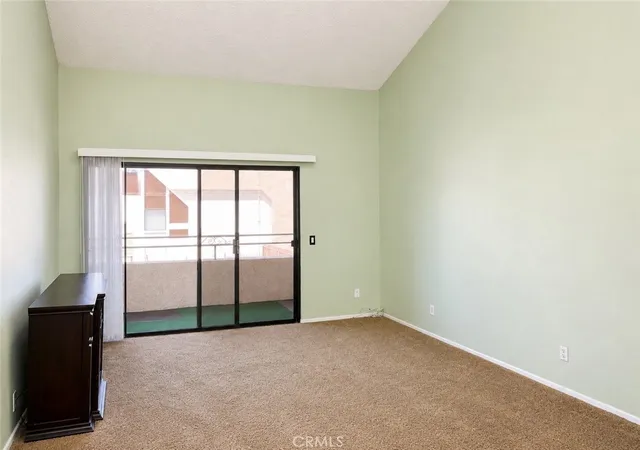 Photo 4 of Condo for sale at 27236 Luther Dr #702, Canyon Country, CA 91351 | MLS# OC26117742 | Listing updated on 2026-10-01