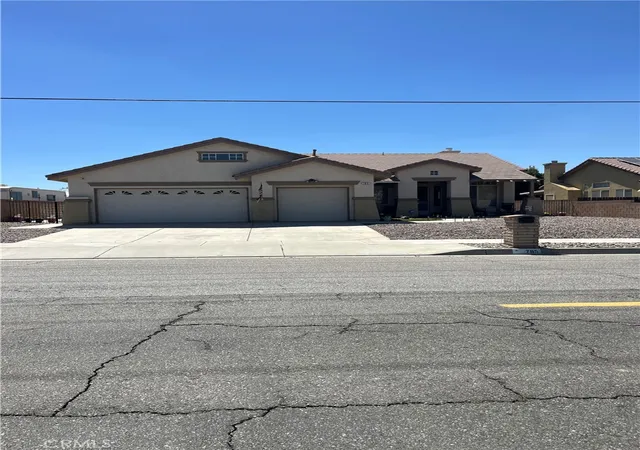 Photo 1 of Single family home for sale at 785 N Hemet, Hemet, CA 92544 | MLS# SW26117648 | Listing updated on 2026-09-02