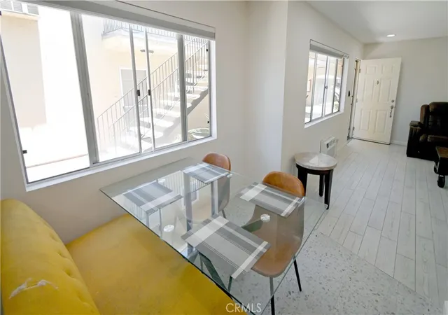Listing Photo 5 - Condo for sale in building located at 471 Ballantyne, El Cajon, CA 92020 - Unit #64