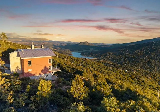 4th image of 36124 Mountain Circle Dr, Julian, CA 92036 | MLS# NDP2605223